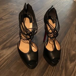 Christian Louboutin Black Heels EUR 38.5 : US 7.5